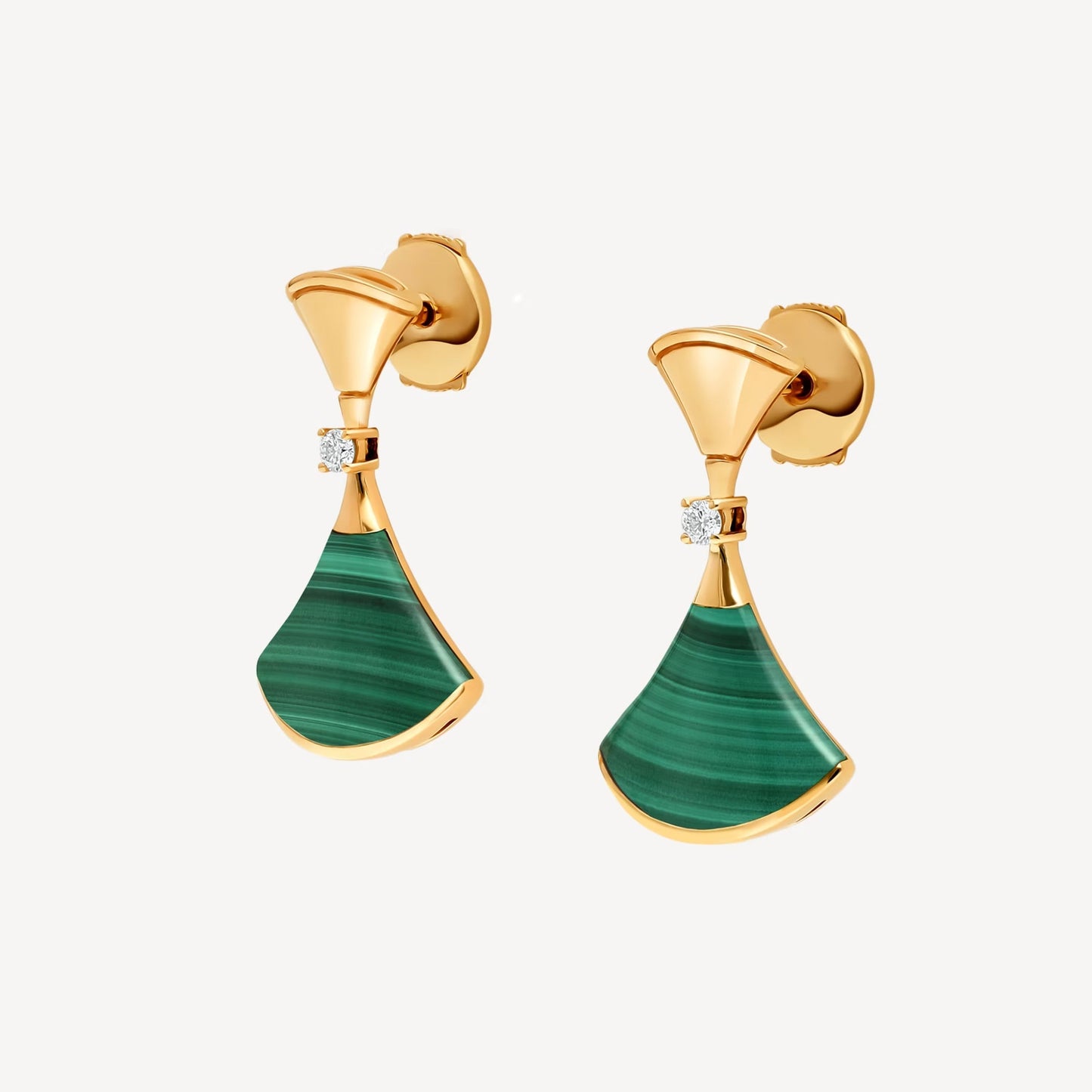 Divas' Dream Earring, 925 Silver, 18k Yellow Gold Plated, Green Agate