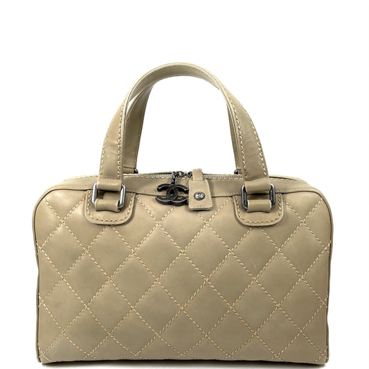 CHANEL Vintage Surpique Bowler Bag