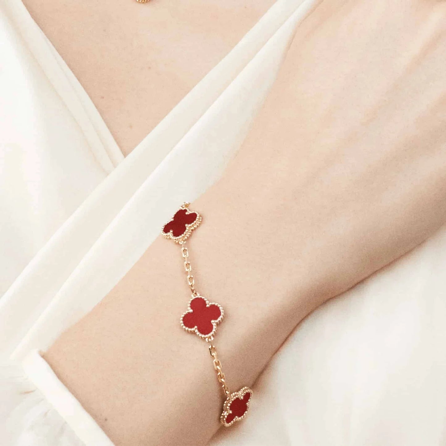 Clover Leaf Bracelet · 925 Silver · 18K Gold Plated