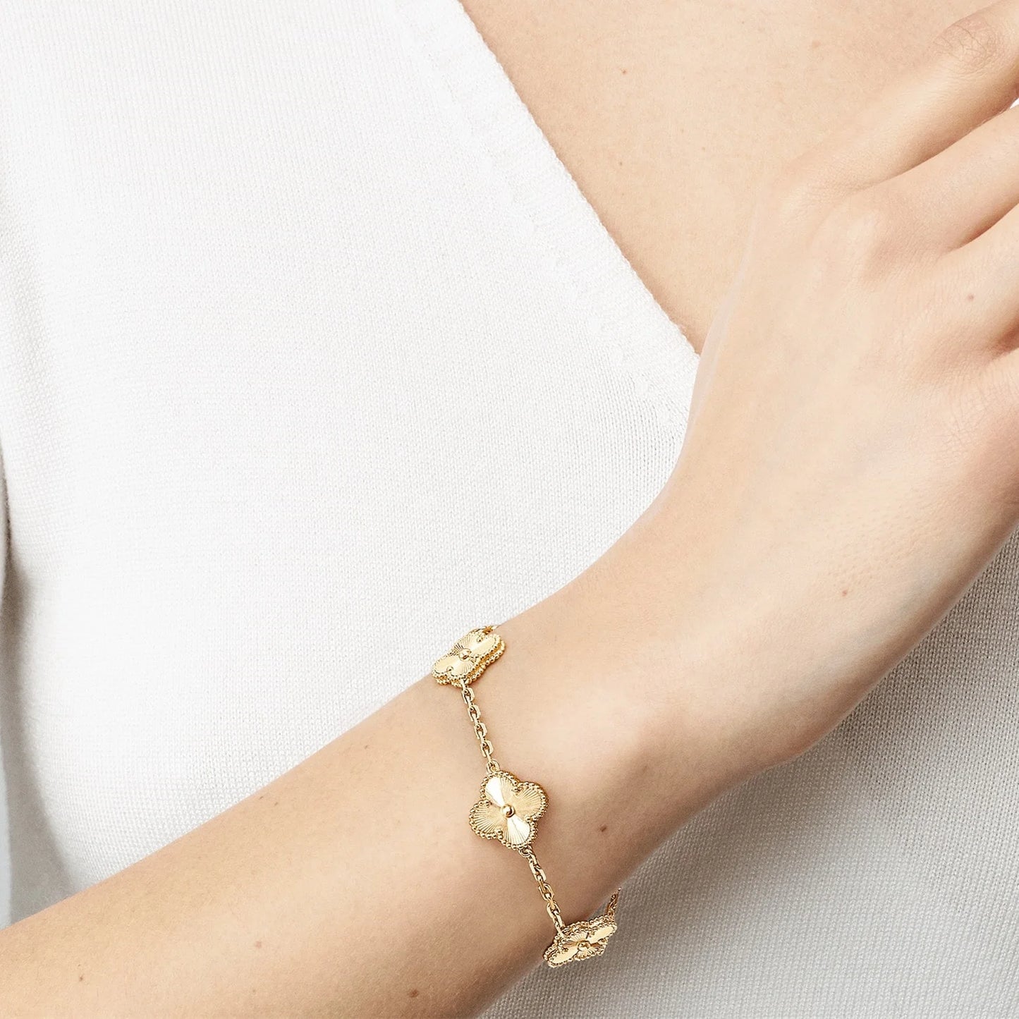 Clover Leaf Bracelet · 925 Silver · 18K Gold Plated