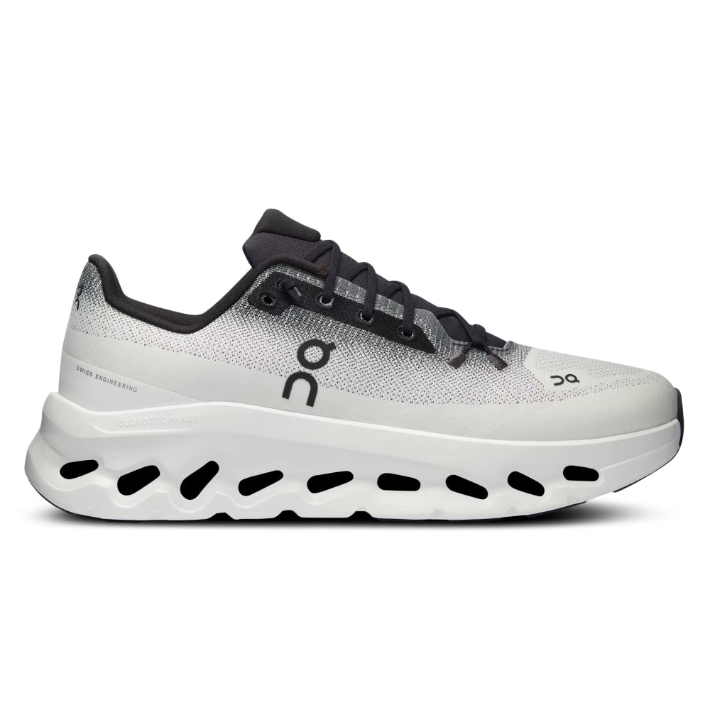 On Cloudtilt Running Shoes Black/Ivory