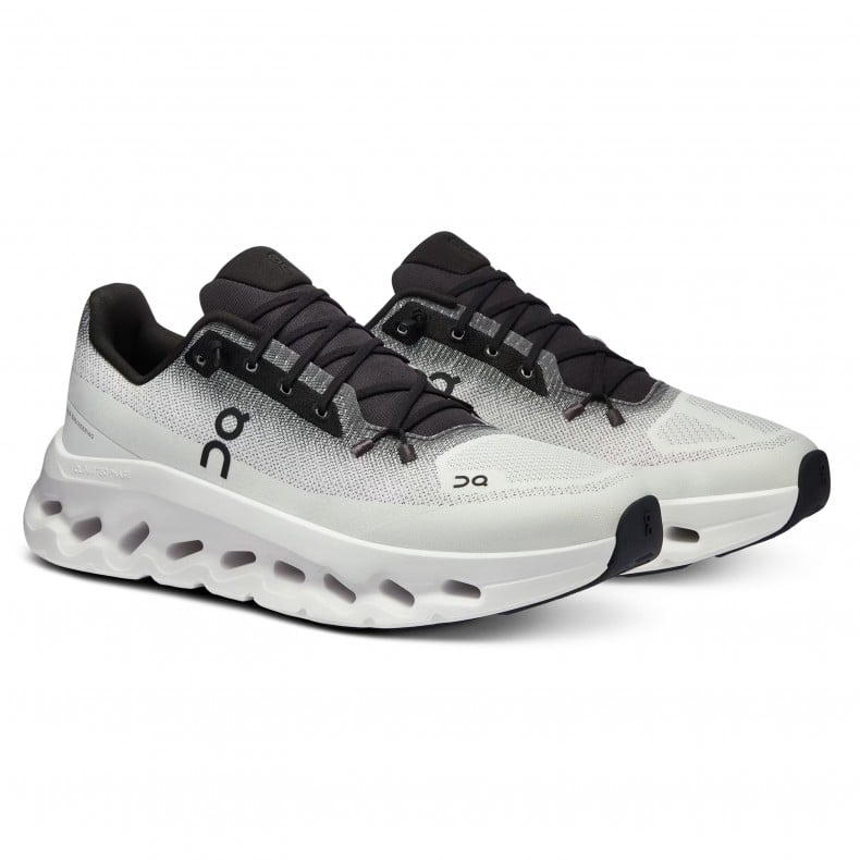On Cloudtilt Running Shoes Black/Ivory