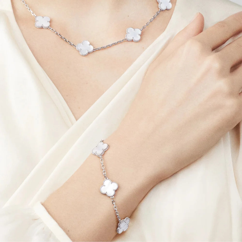 Clover Leaf Bracelet · 925 Silver · 18K Gold Plated