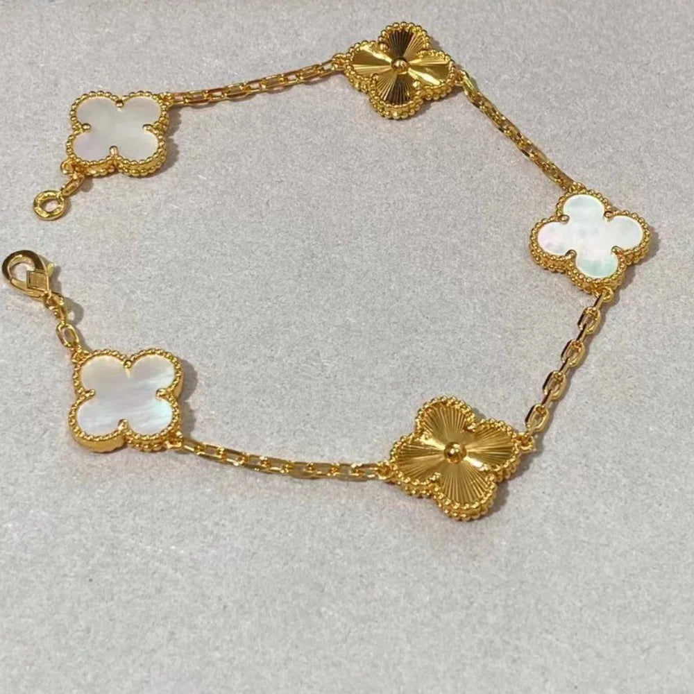 Clover Leaf Bracelet · 925 Silver · 18K Gold Plated